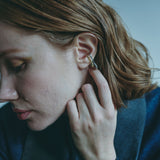 Double Nuance Ear Cuff