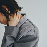 [Unisex] Print Accent Asymmetric Shirt (GRAY)