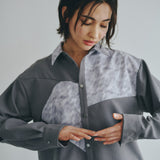[Unisex] Print Accent Asymmetric Shirt (GRAY)